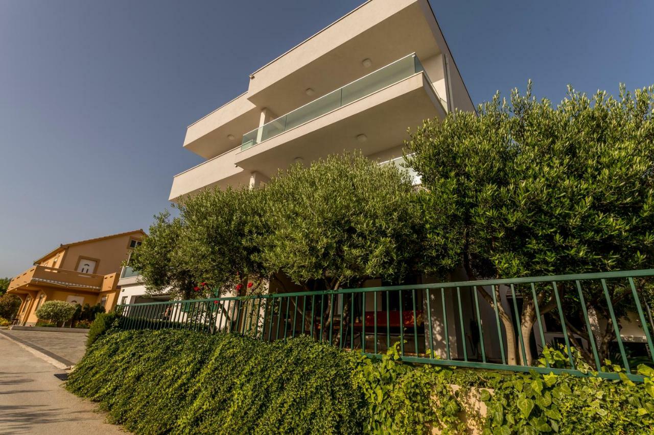 Villa Rogoznica ロゴズニッツァ エクステリア 写真